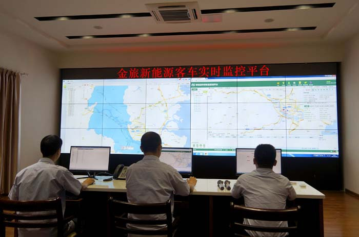 金旅護航回鄉(xiāng)路