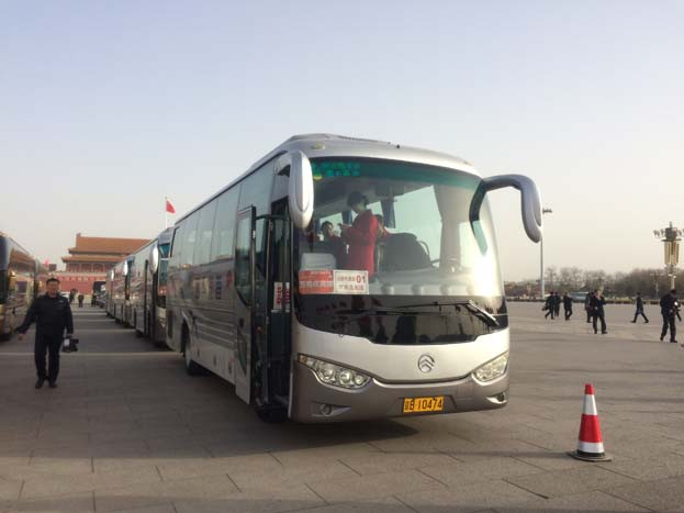 服務(wù)兩會(huì)十九載  金旅初心不改