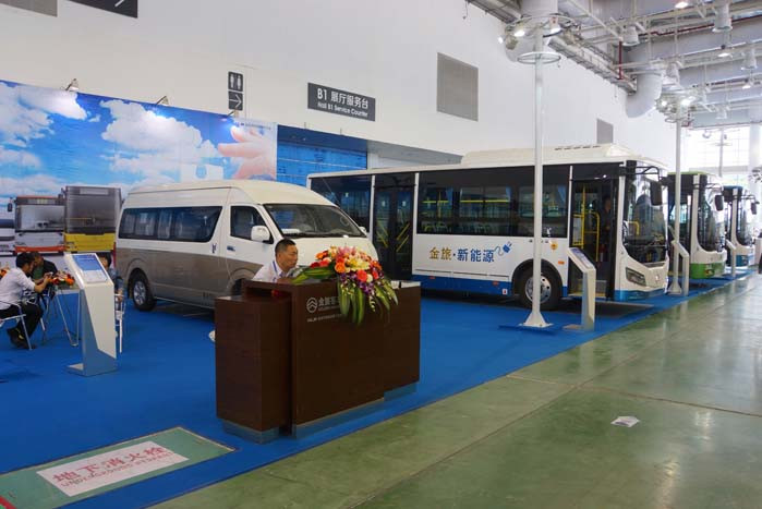 相聚美麗鷺島，共創(chuàng)綠色生活 ——廈門金旅4款車亮相首屆海西（廈門）國際綠色節(jié)能環(huán)保產(chǎn)業(yè)博覽會