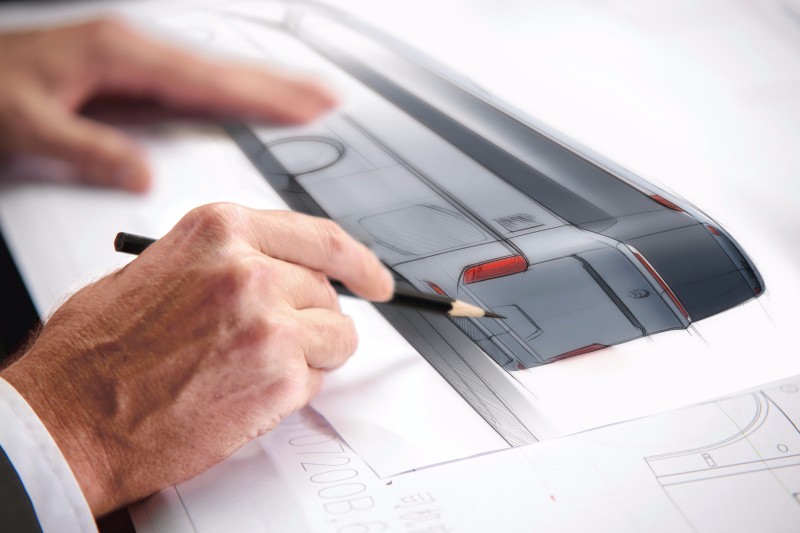 金旅客車領(lǐng)航者：往前一步是自由