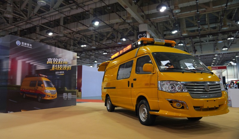 逆行英雄——新一代金旅海獅救險(xiǎn)車