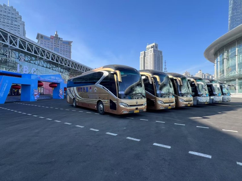 金旅客車：馳騁冰雪，服務(wù)亞冬