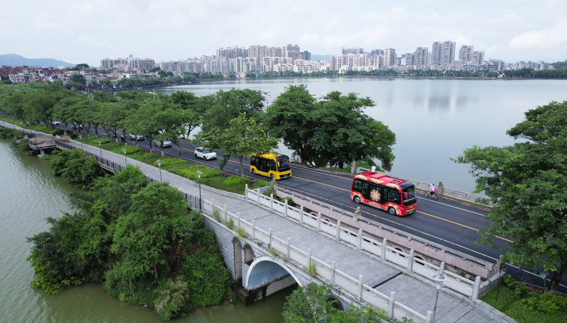 小車型撬動大轉型——看肇慶環(huán)星湖旅游公交專線如何“靚”出圈