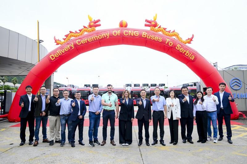 實力圈粉歐洲！金旅天然氣公交批量遠銷塞爾維亞